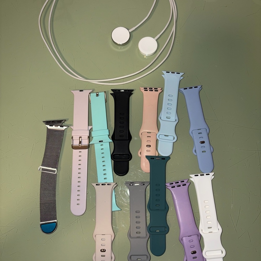 Apple Watch Bands Pack Size 40mm With Two Watch Chargers